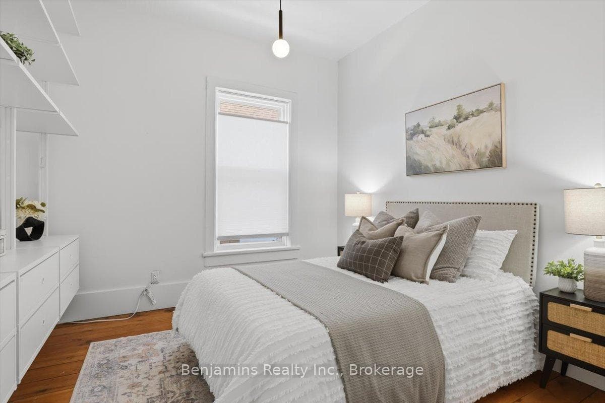 53 Eby Street photo 27