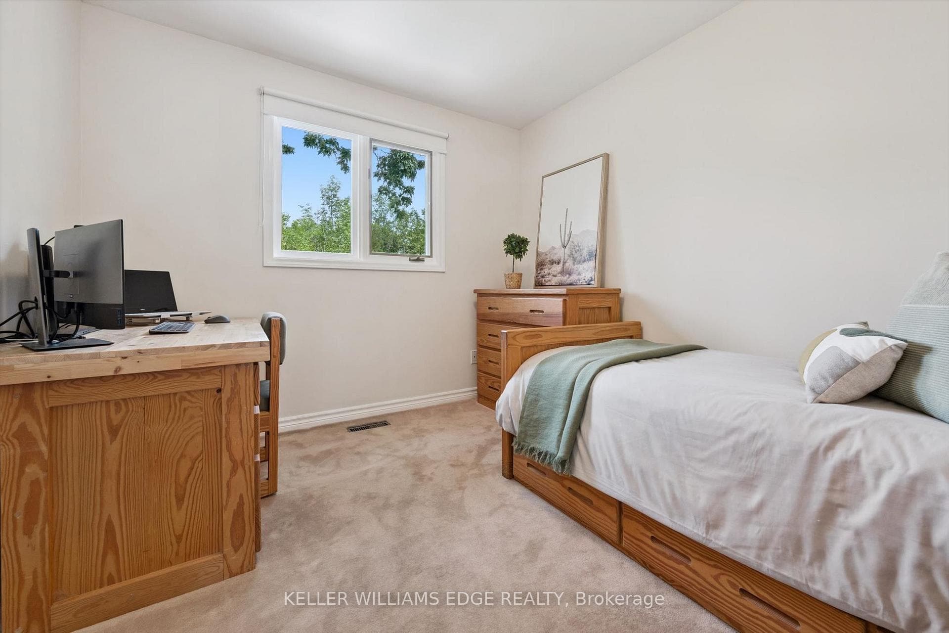 495 Tipperton Crescent photo 25