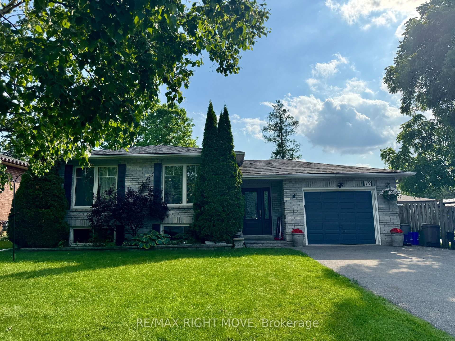 12 Hawkins Street photo 12