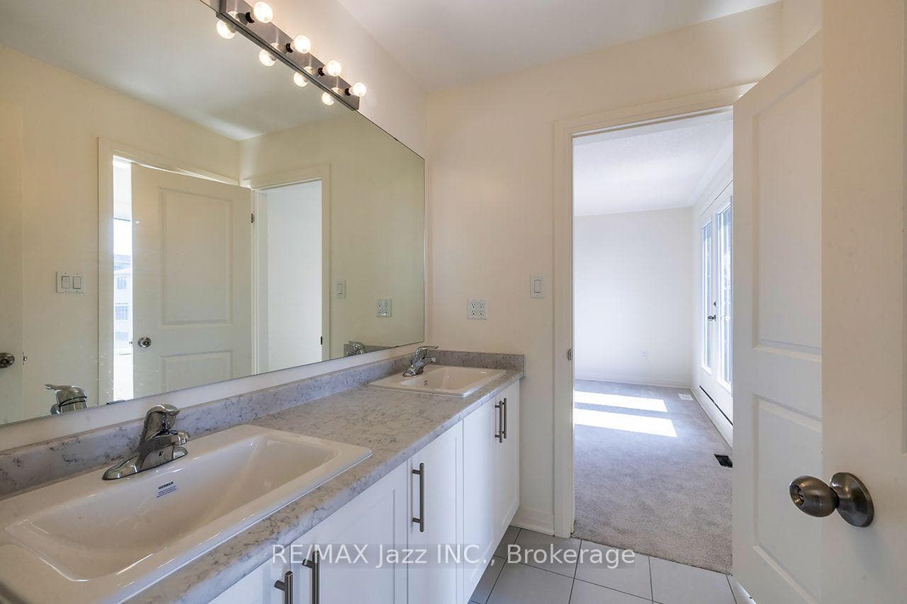 11 Yacht Drive photo 38