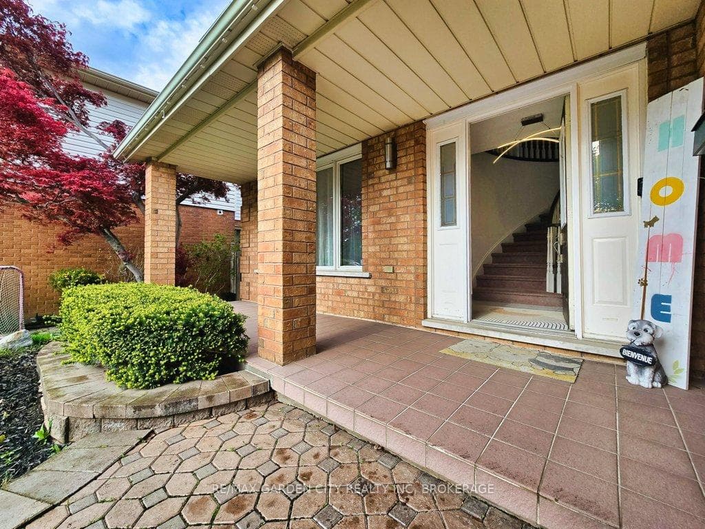20 CONSIGLIA Drive photo 4