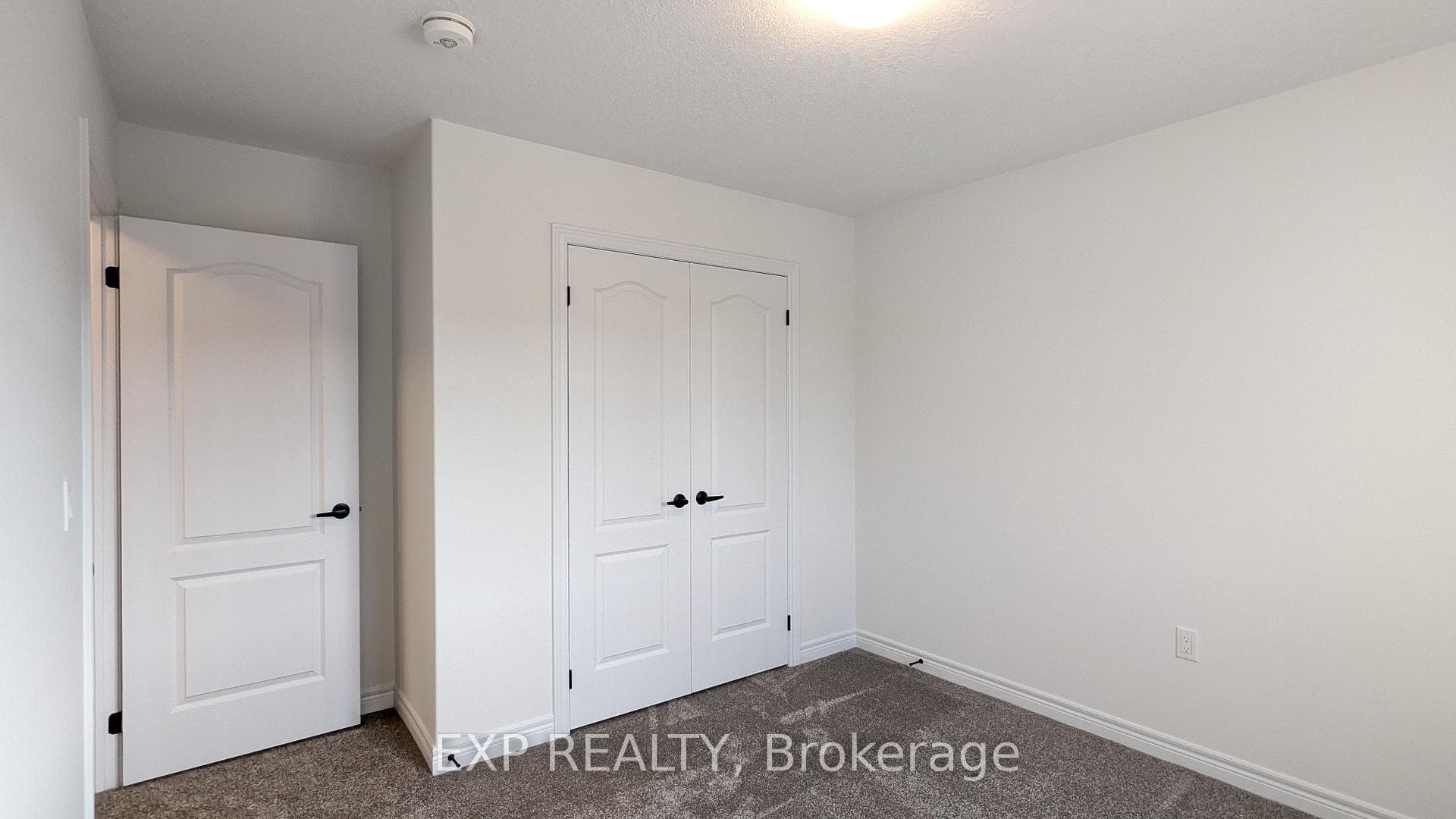13 Shipley Avenue photo 32
