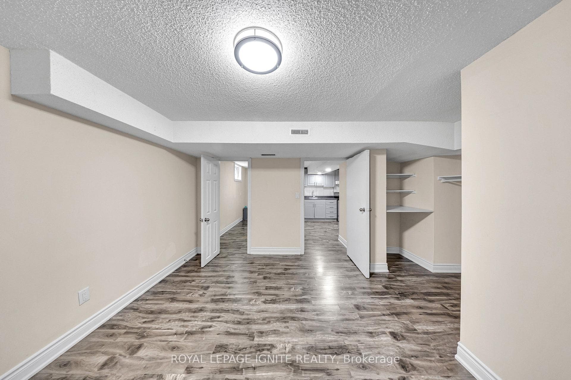 39 Saddleback Court photo 32