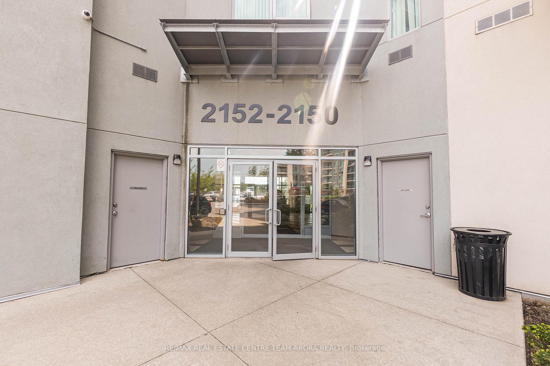 2152 Lawrence Avenue Unit 1206 photo 2