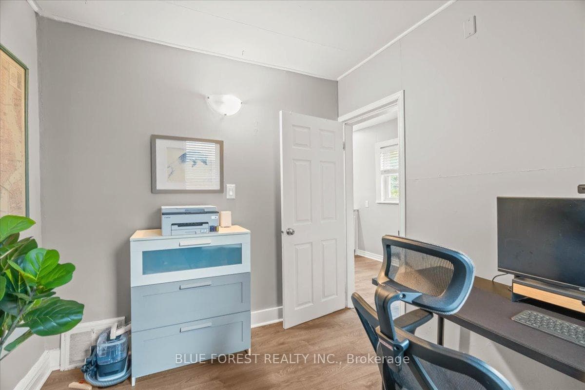 Main unit third bedroom