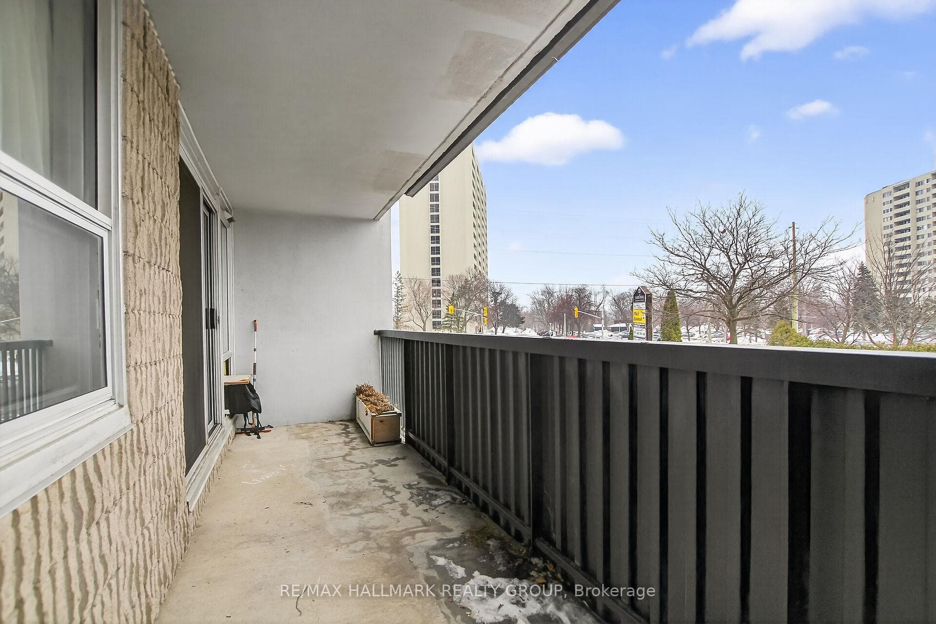 1380 PRINCE OF WALES Drive Unit 109 photo 13