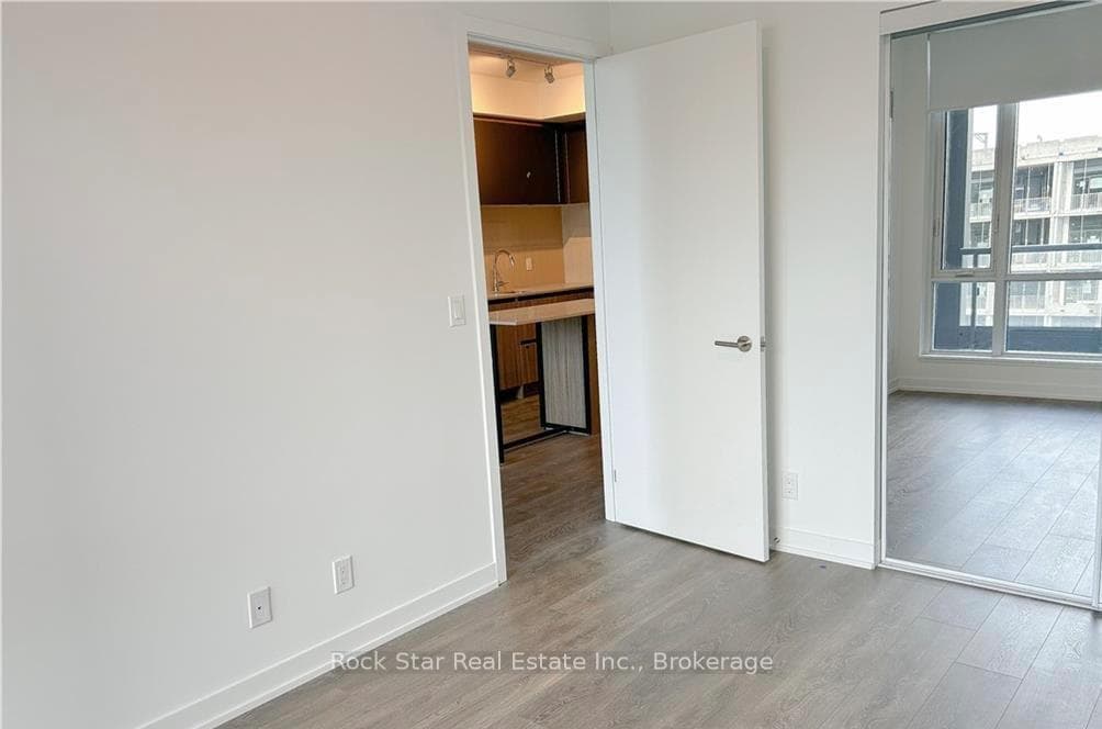 7950 Bathurst Street Unit 629 photo 23
