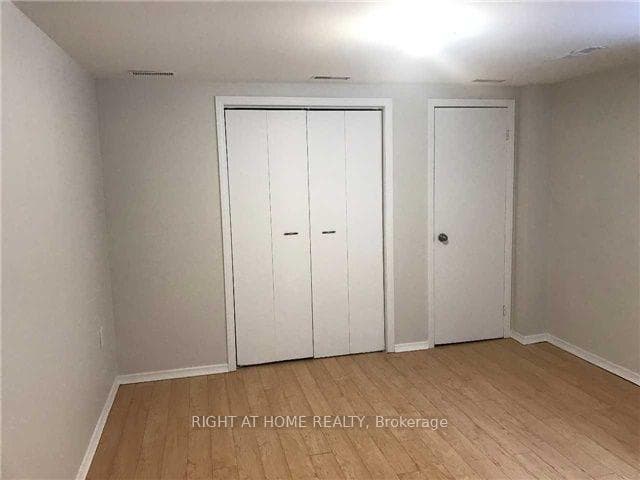 7673 Darcel Avenue Unit Bsmt photo 10