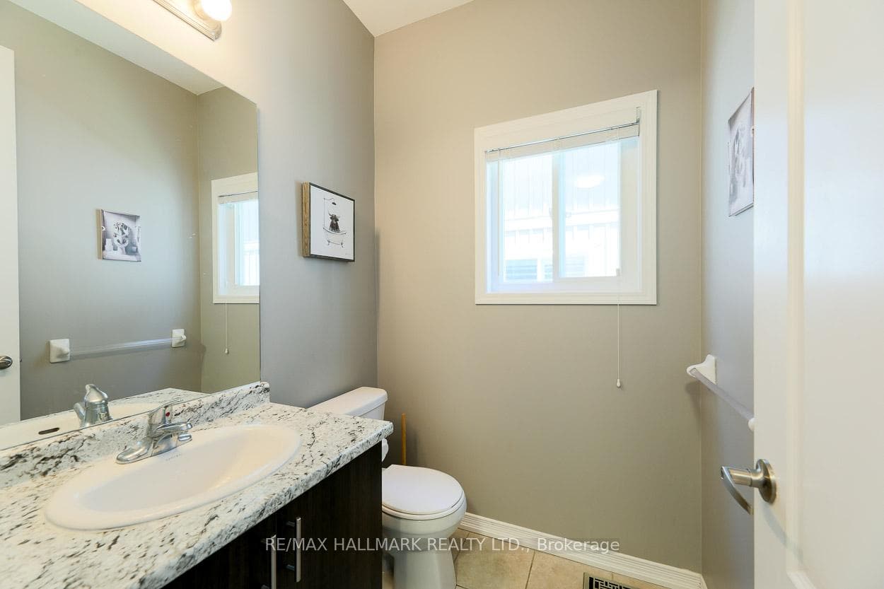 Main Floor 2pc Washroom