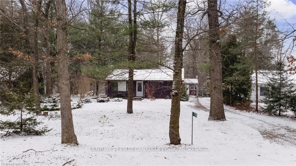 7670 EDWARD Lane photo 2