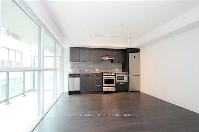 87 Peter Street Unit 1112 photo 2