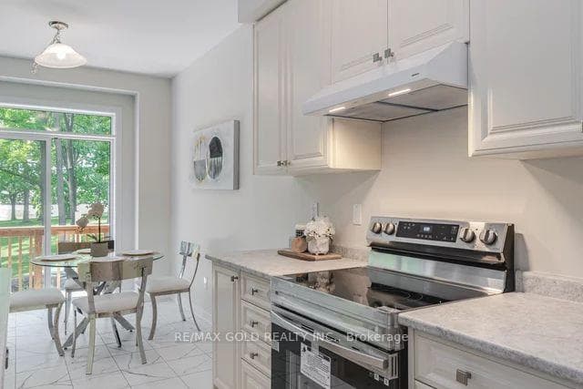 27 Sundin Drive photo 19