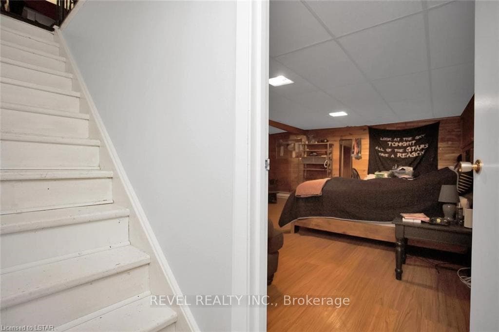 1 LAMERS Court Unit 17 photo 22