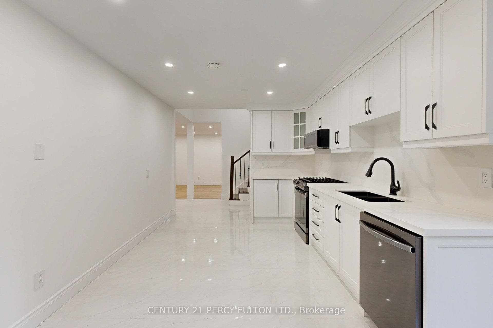 78 Agincourt Drive photo 9