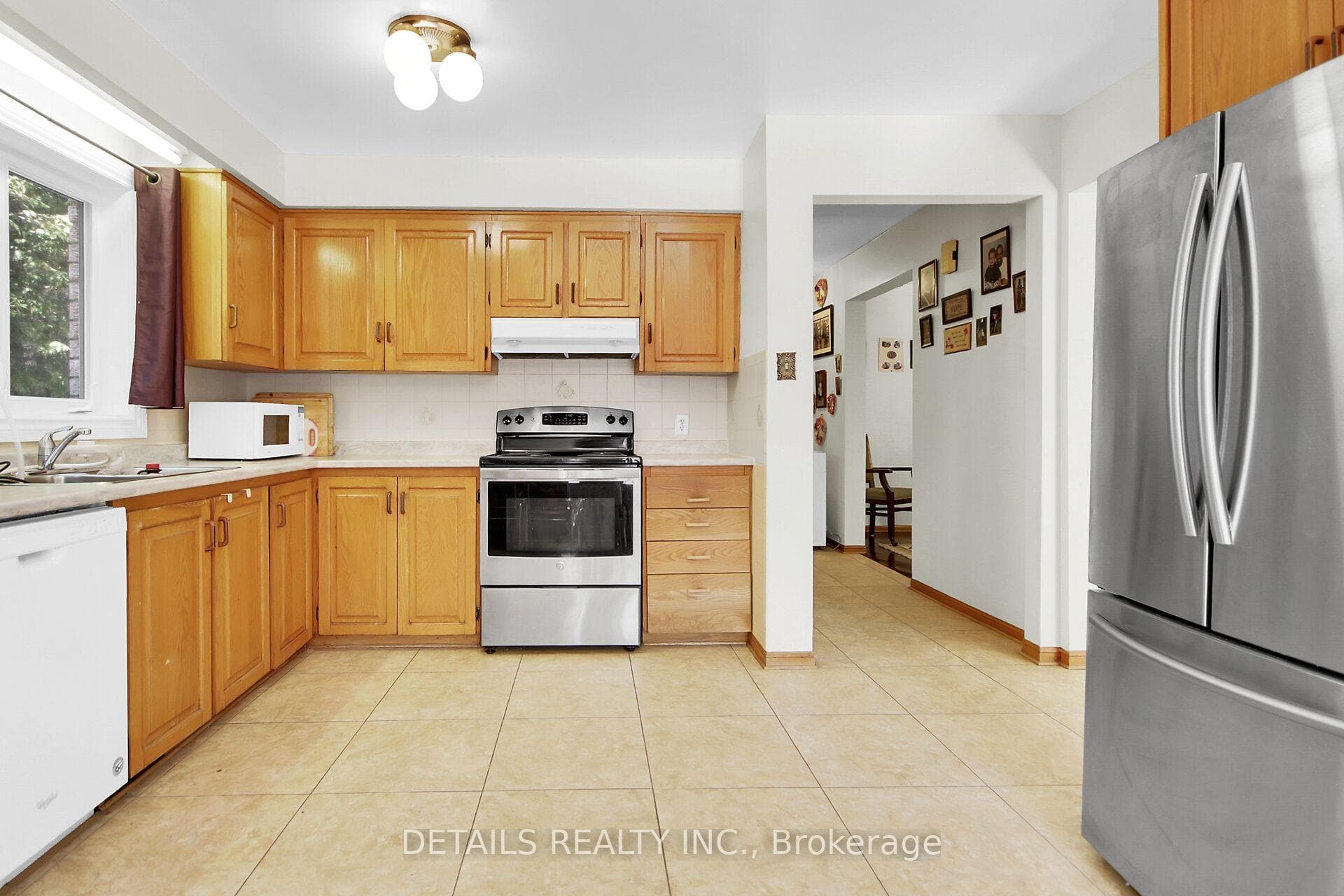 2876 Tresa Court photo 8