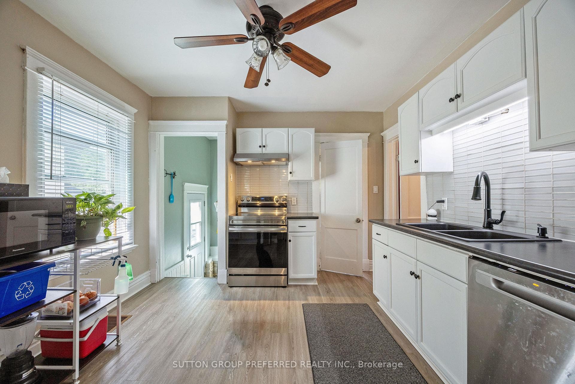 429 Burbrook Place photo 15