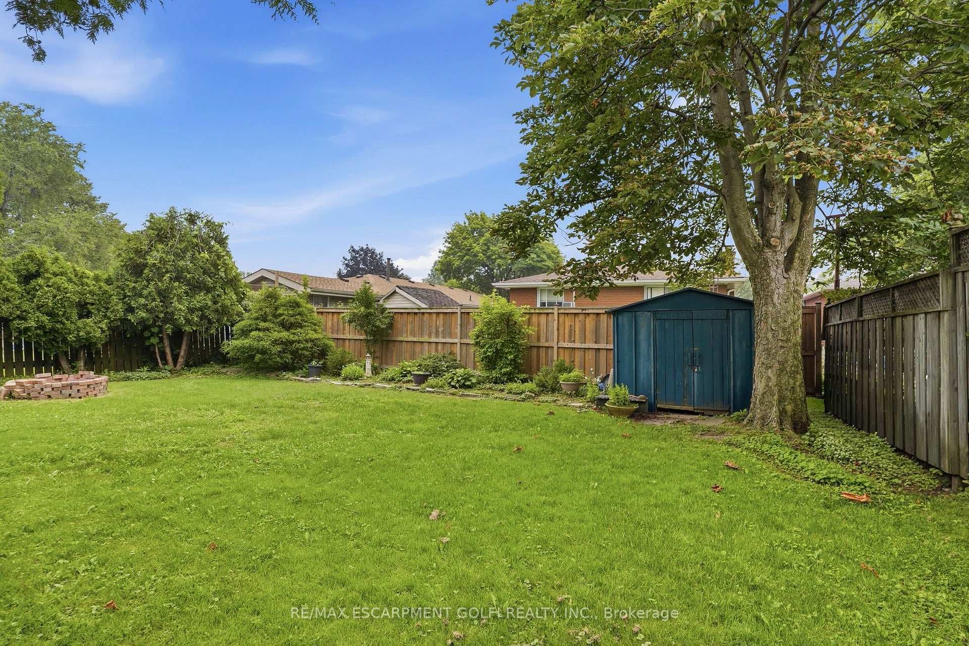 834 MOHAWK Road photo 4