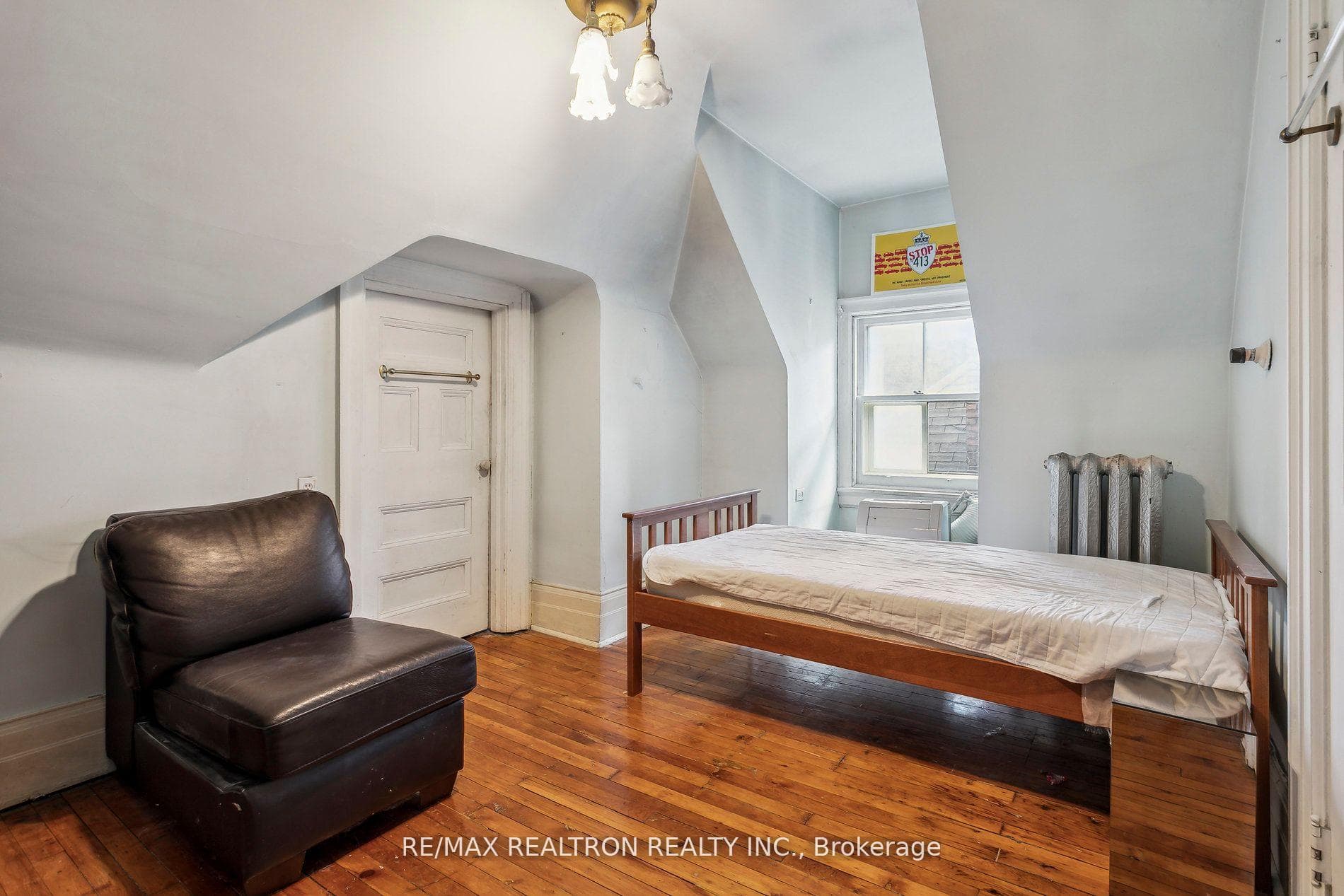 177 Dowling Avenue photo 28