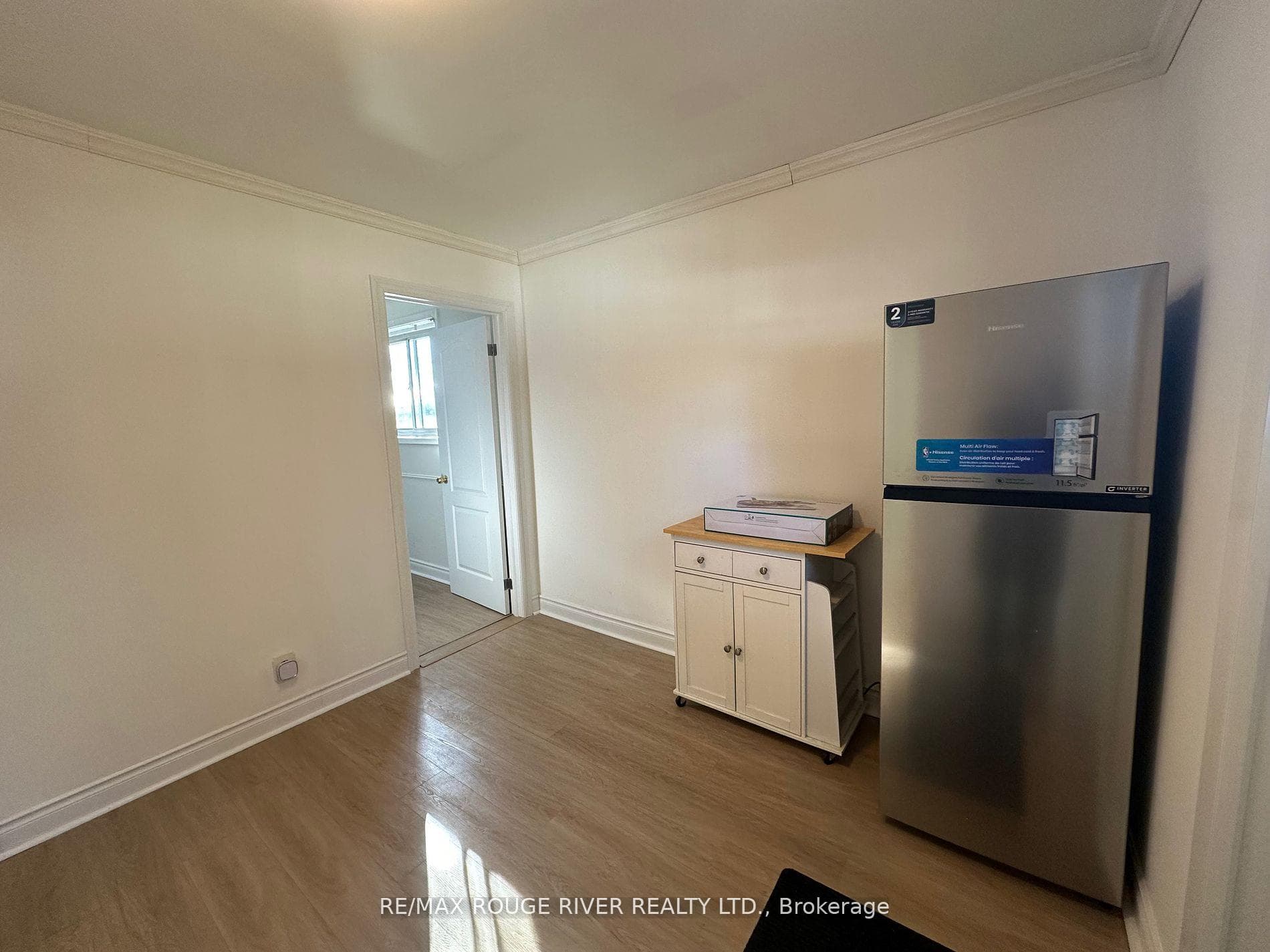 1286 Radom Street Unit B photo 4