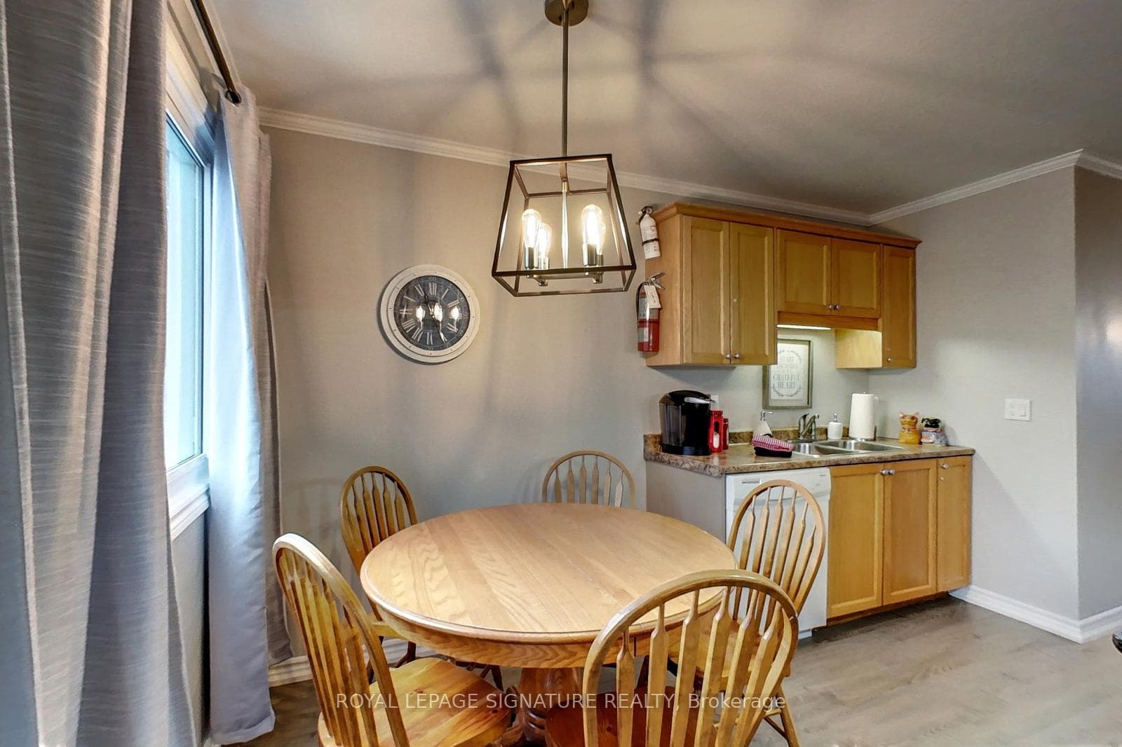734 Shore Lane Unit 6 photo 3