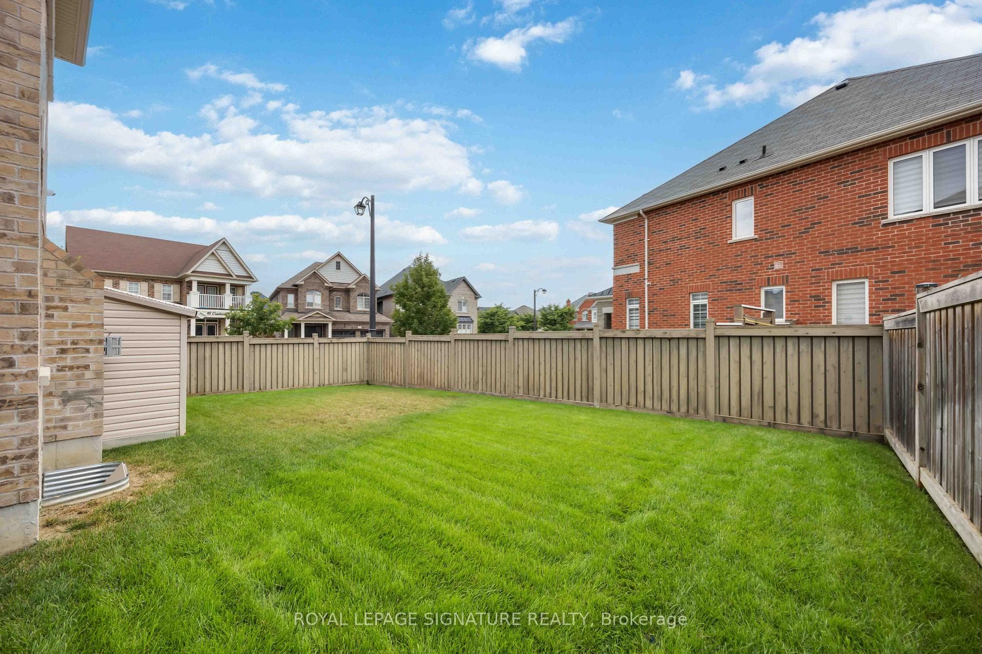 189 Algoma Drive photo 46