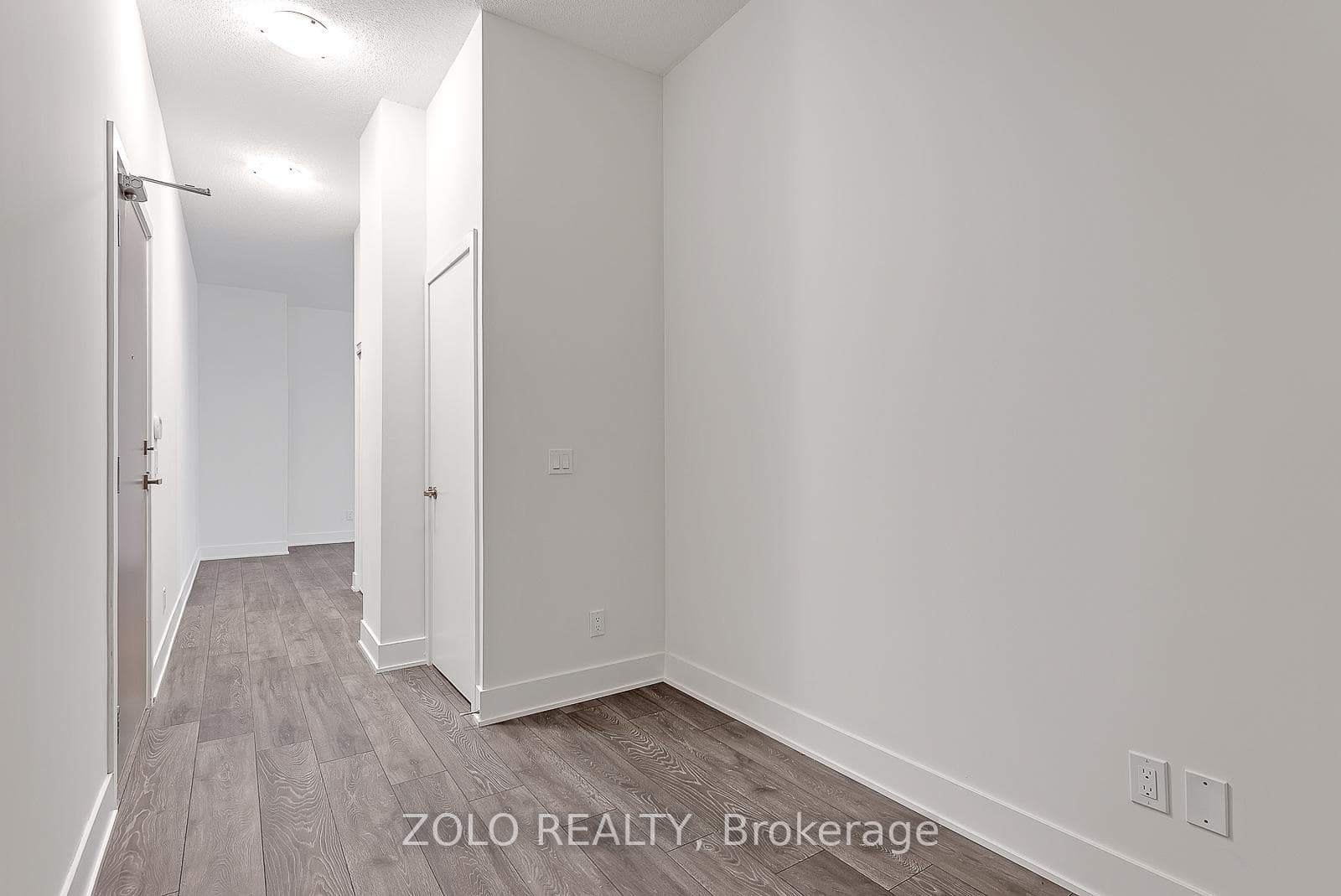 188 Fairview Mall Drive Unit 101 photo 5