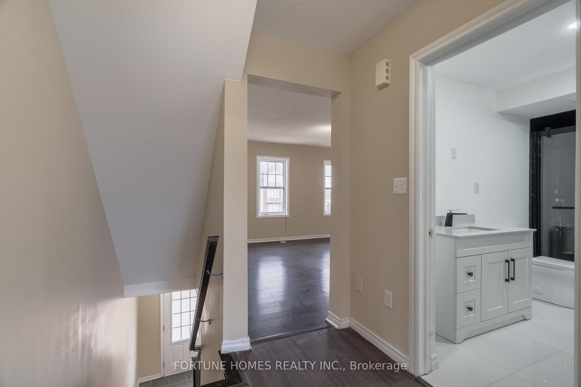 44 Ganton Heights photo 14