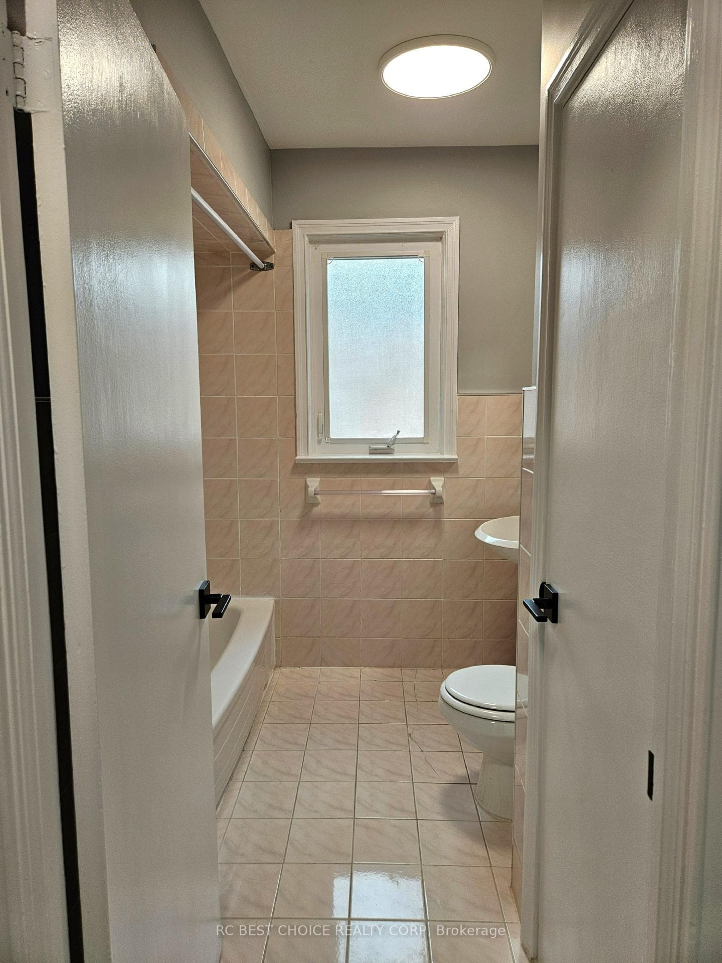 4-Pc Bathroom