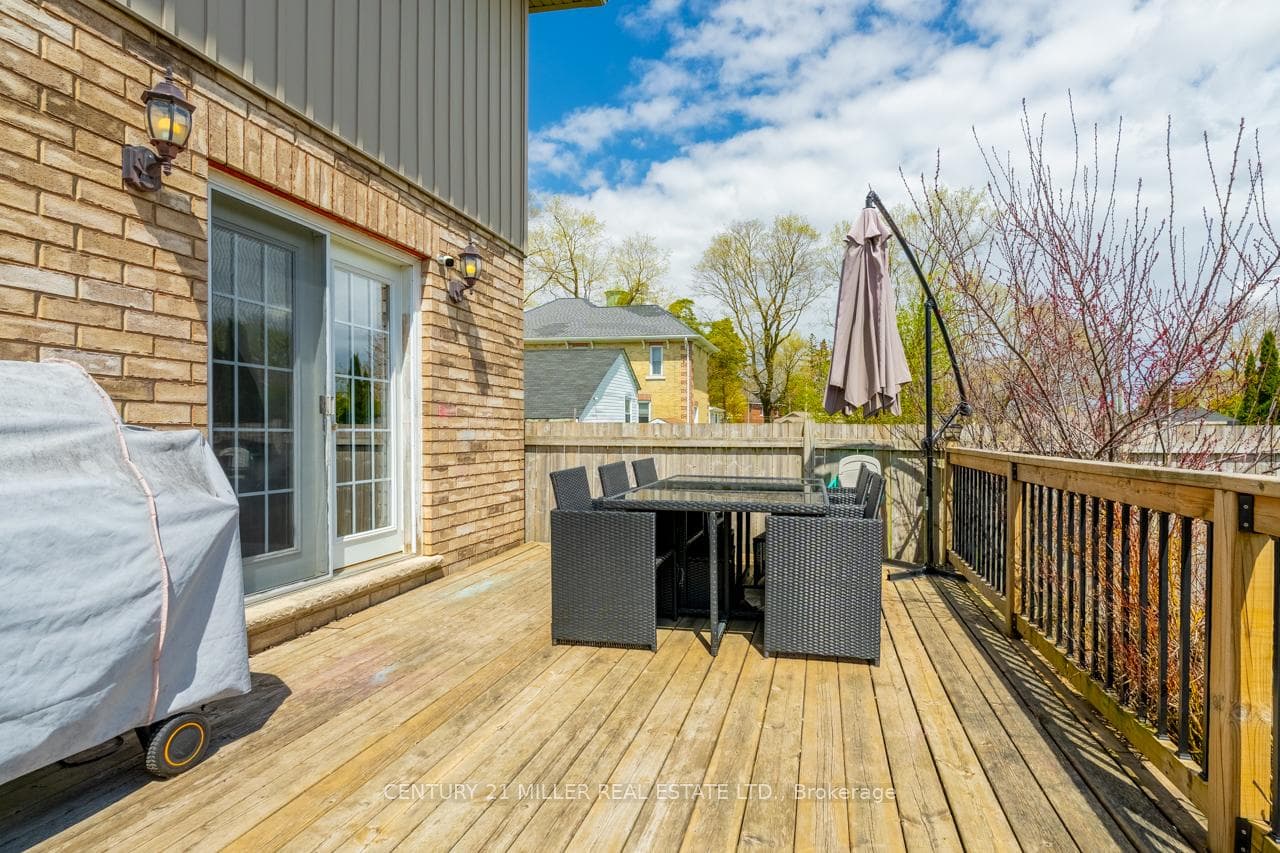 120 Charles Street photo 19