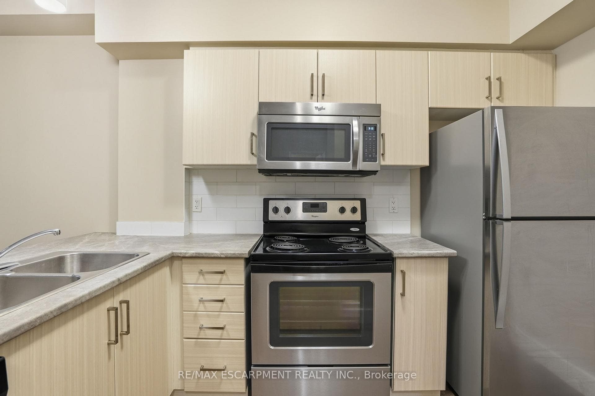 149 MAIN Street Unit 309 photo 9