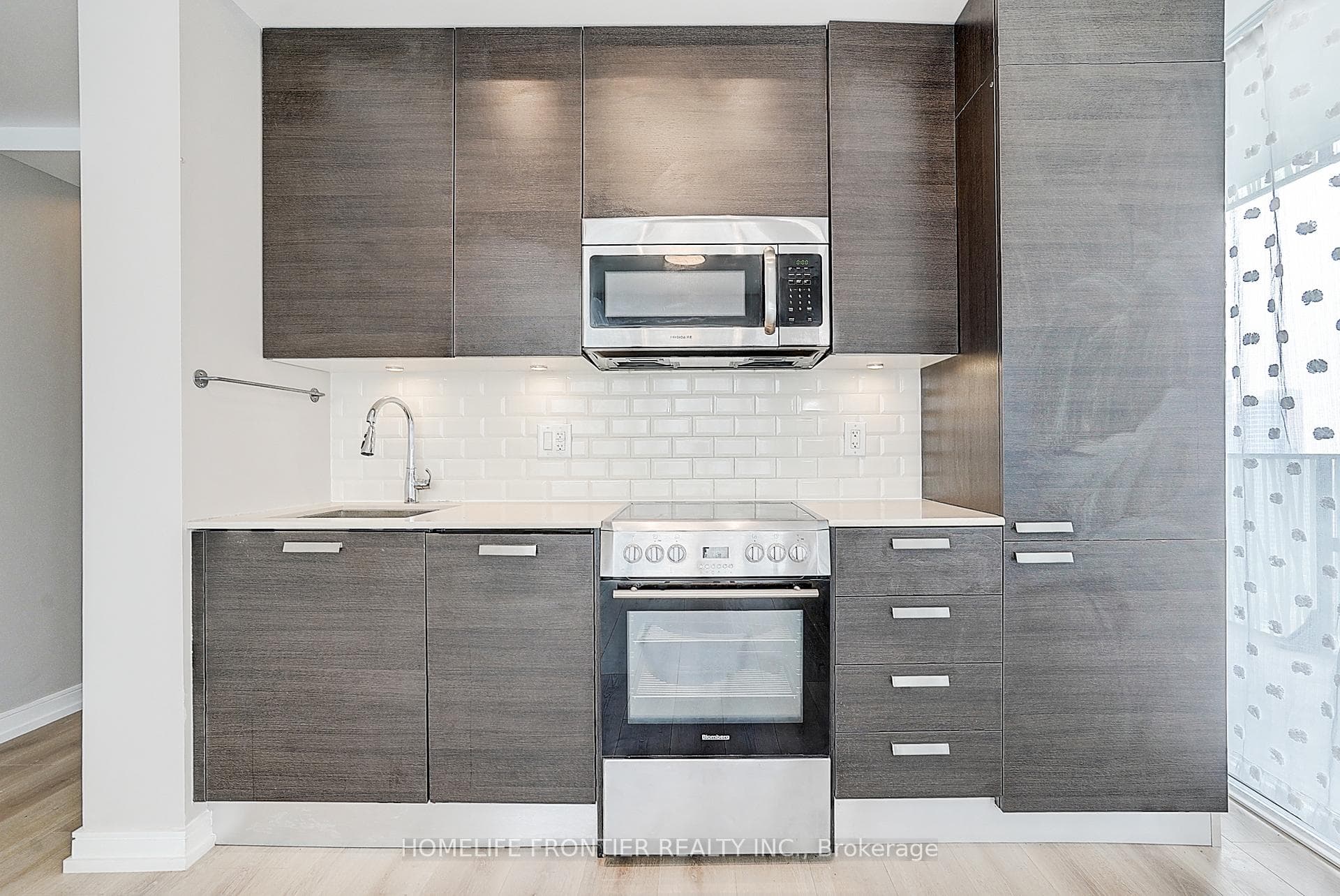 42 Charles Street Unit 2207 photo 6