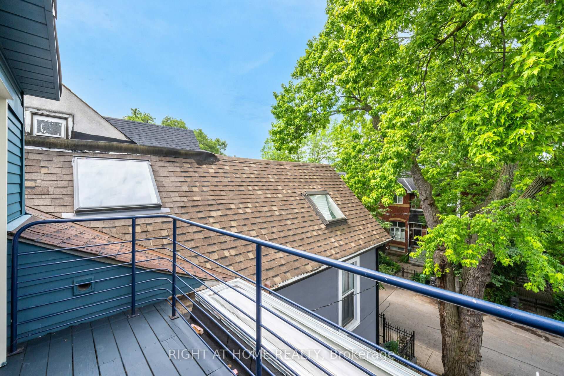 265 Berkeley Street photo 23