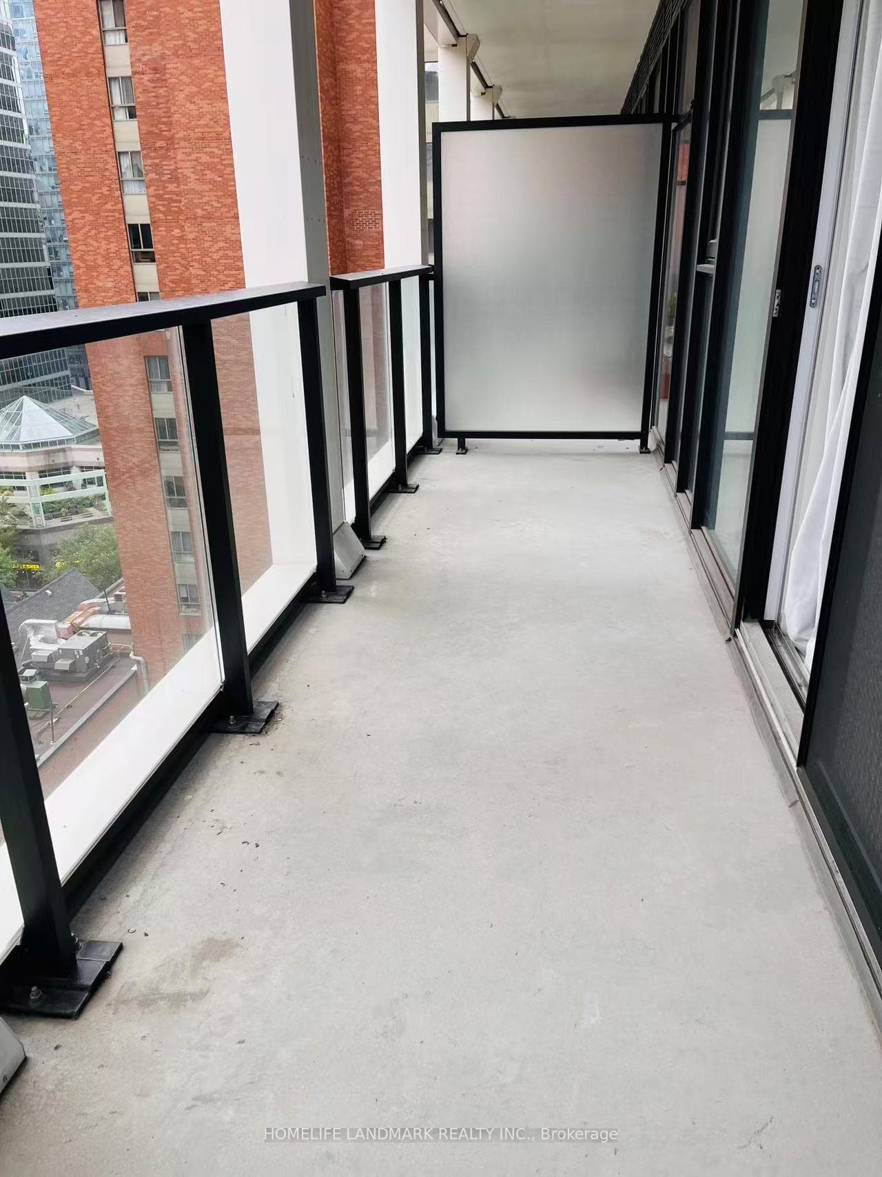 20 Edward Street Unit 814 photo 15