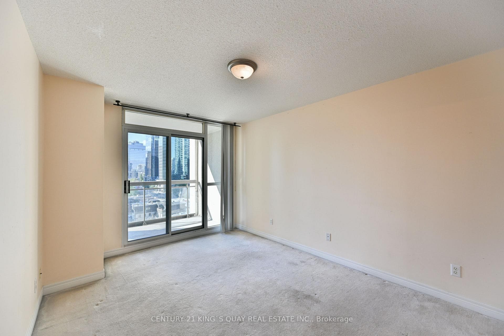 18 Parkview Avenue Unit 907 photo 11
