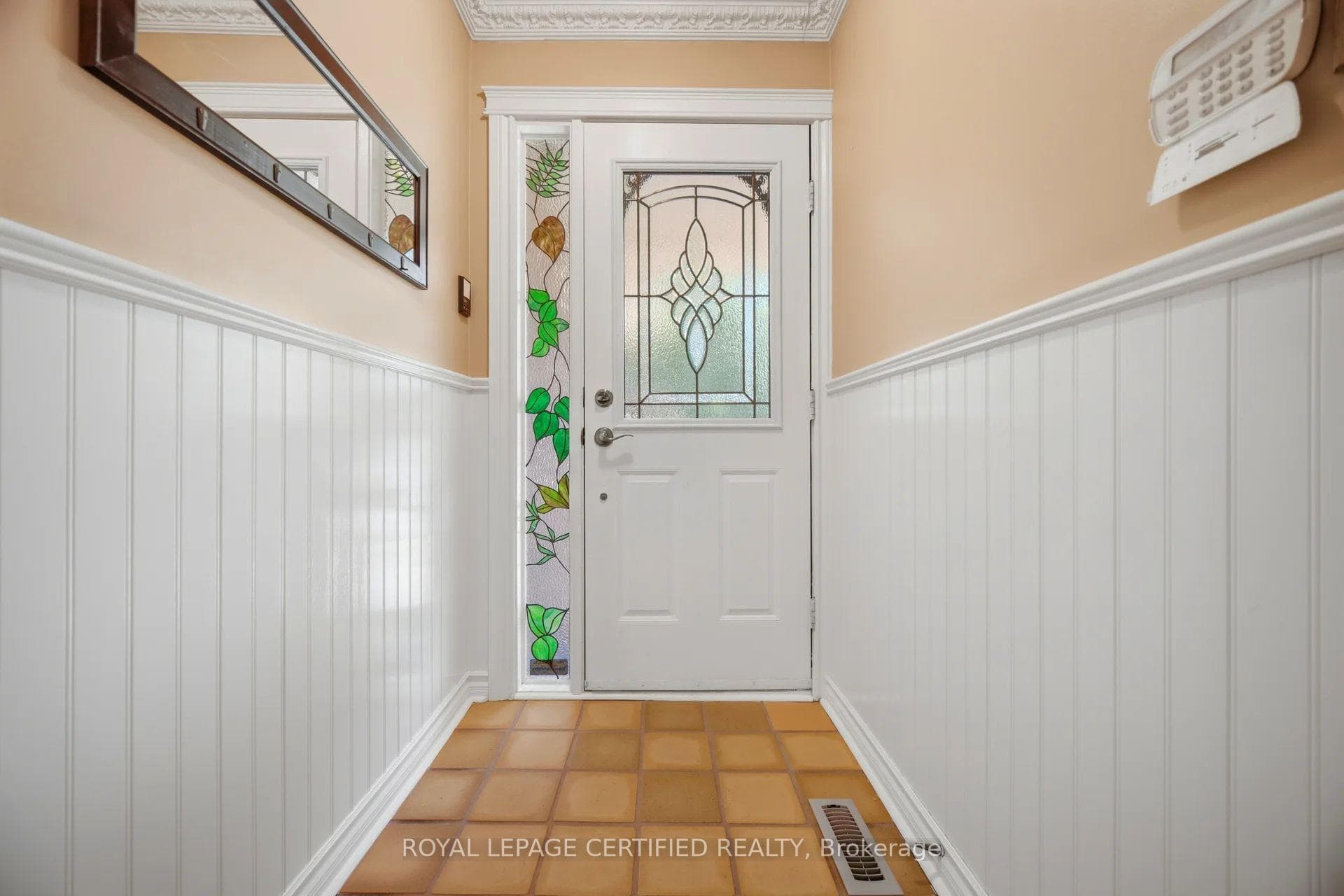 20 Burnley Place photo 5