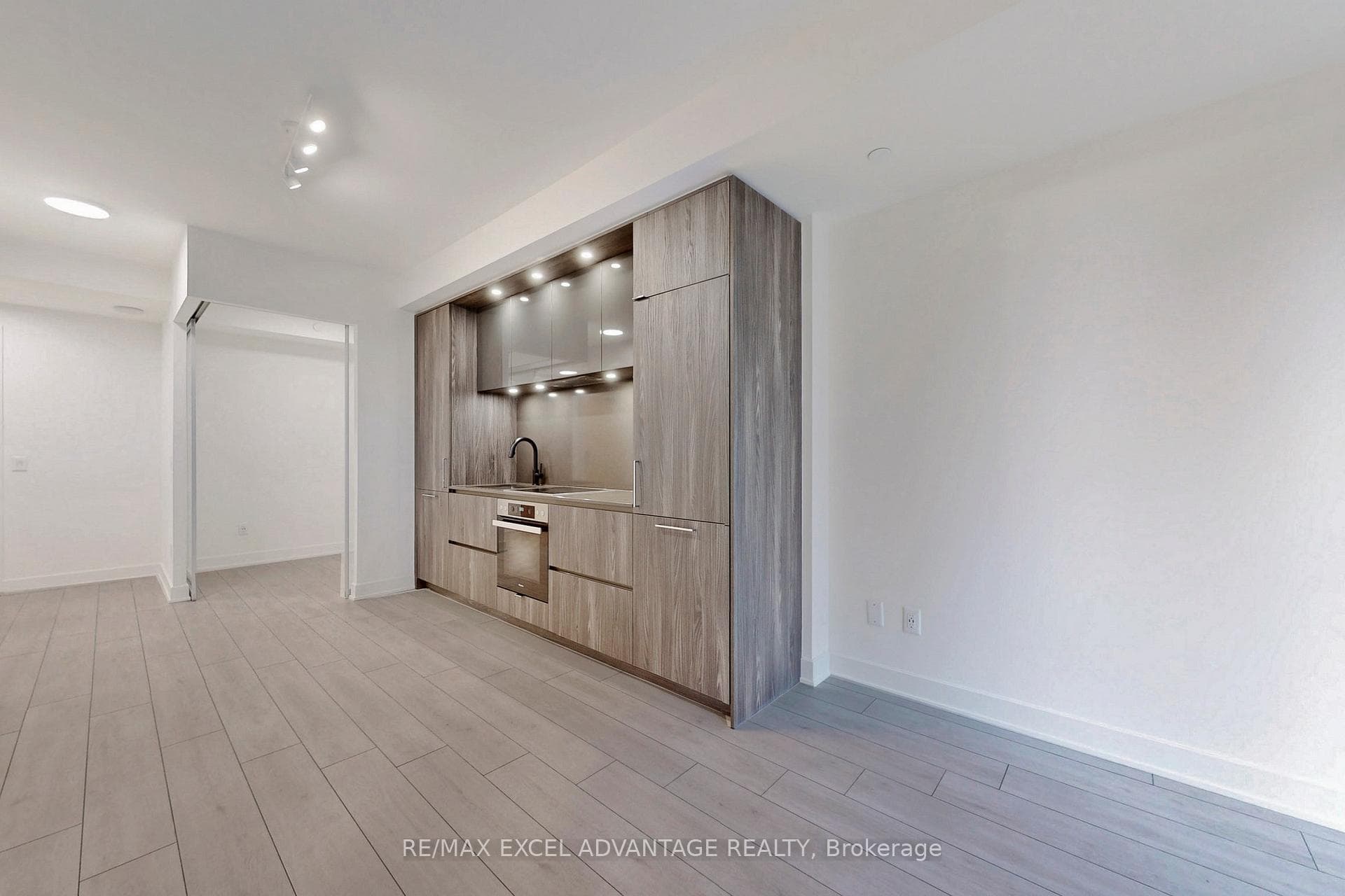 15 Mercer Street Unit 417 photo 5