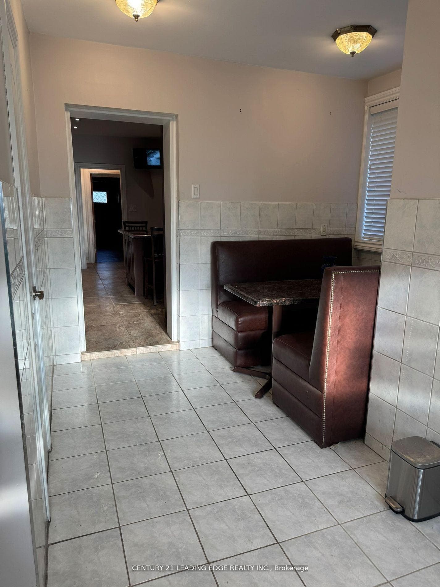 1274 Broadview Avenue photo 20