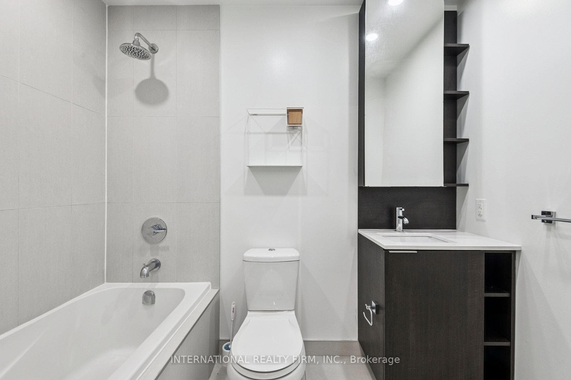 55 Regent Park Boulevard Unit 303 photo 27