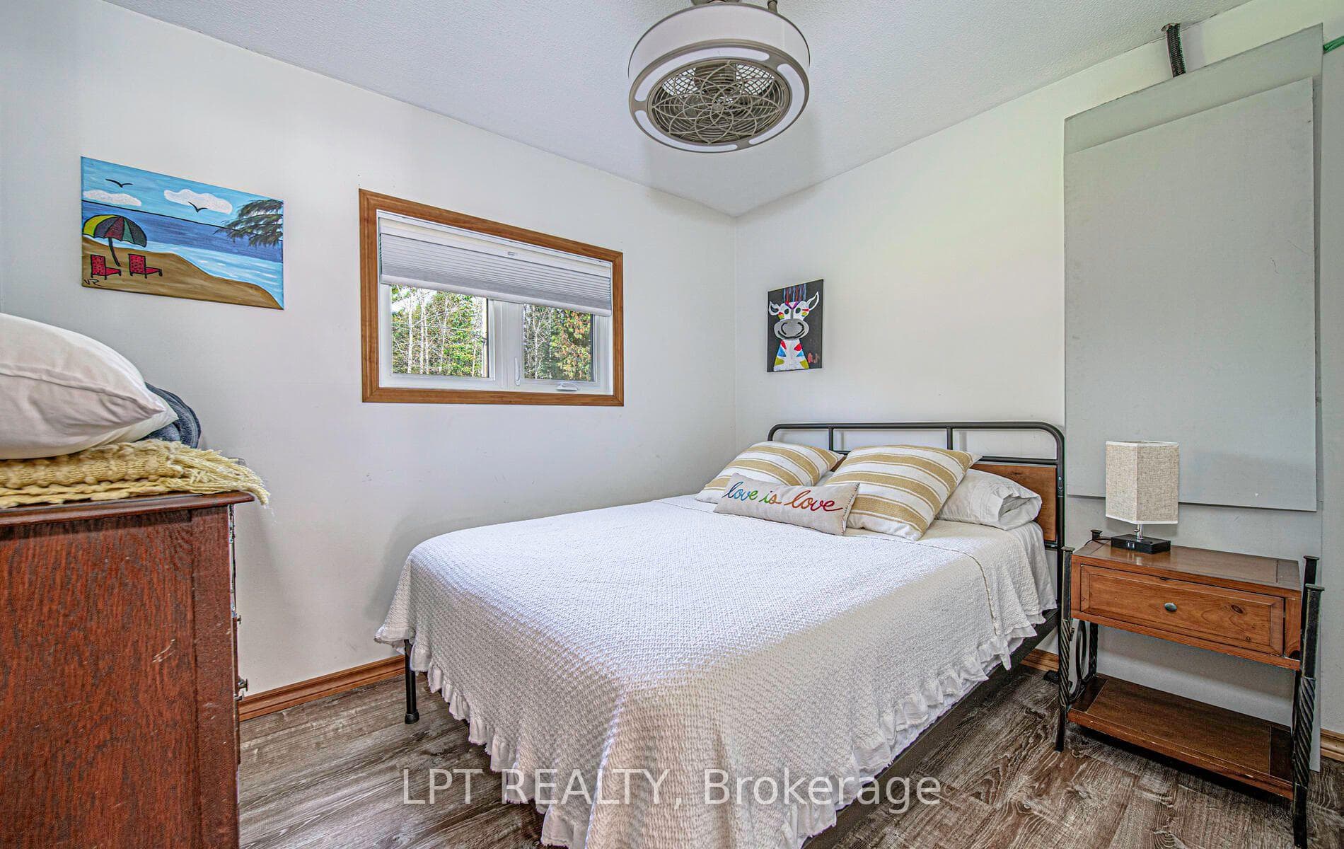 223 Shuttleworth Road photo 13