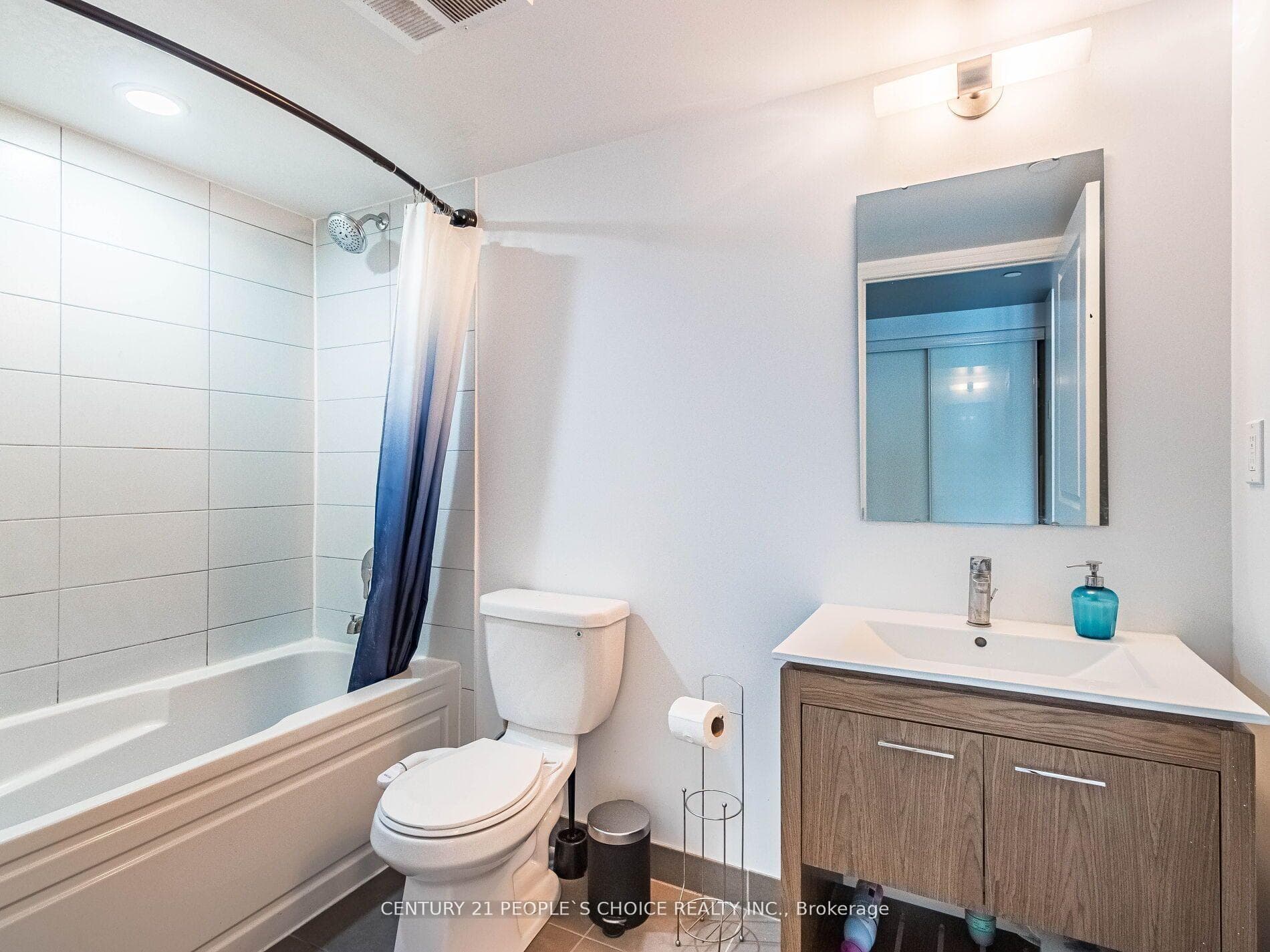 80 Esther Lorrie Drive Unit 219 photo 21