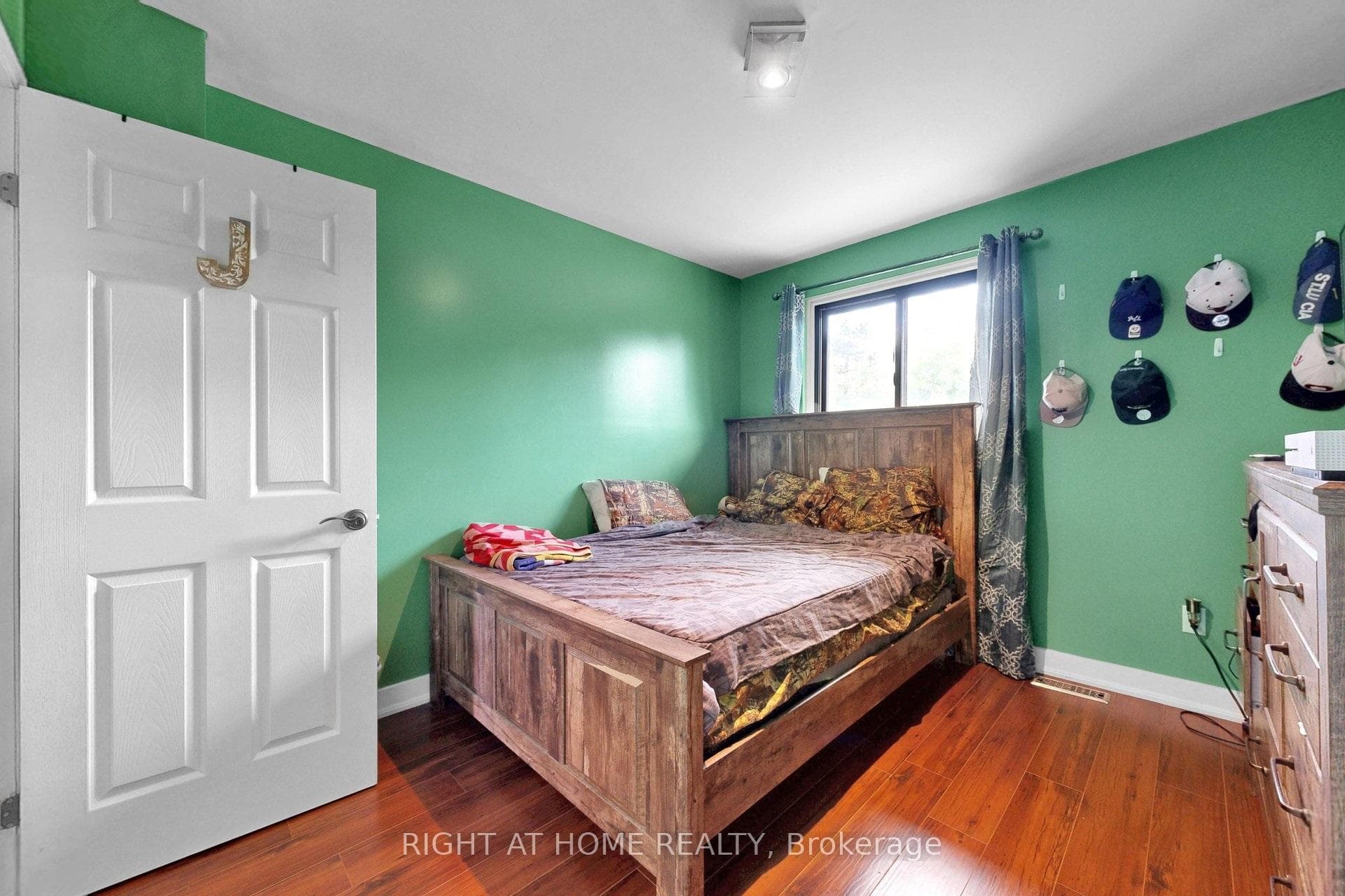 41 Flamingo Crescent photo 24