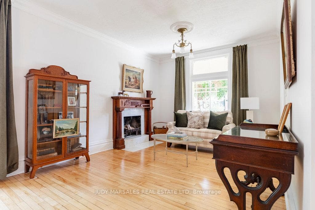 69 Victoria Street photo 5