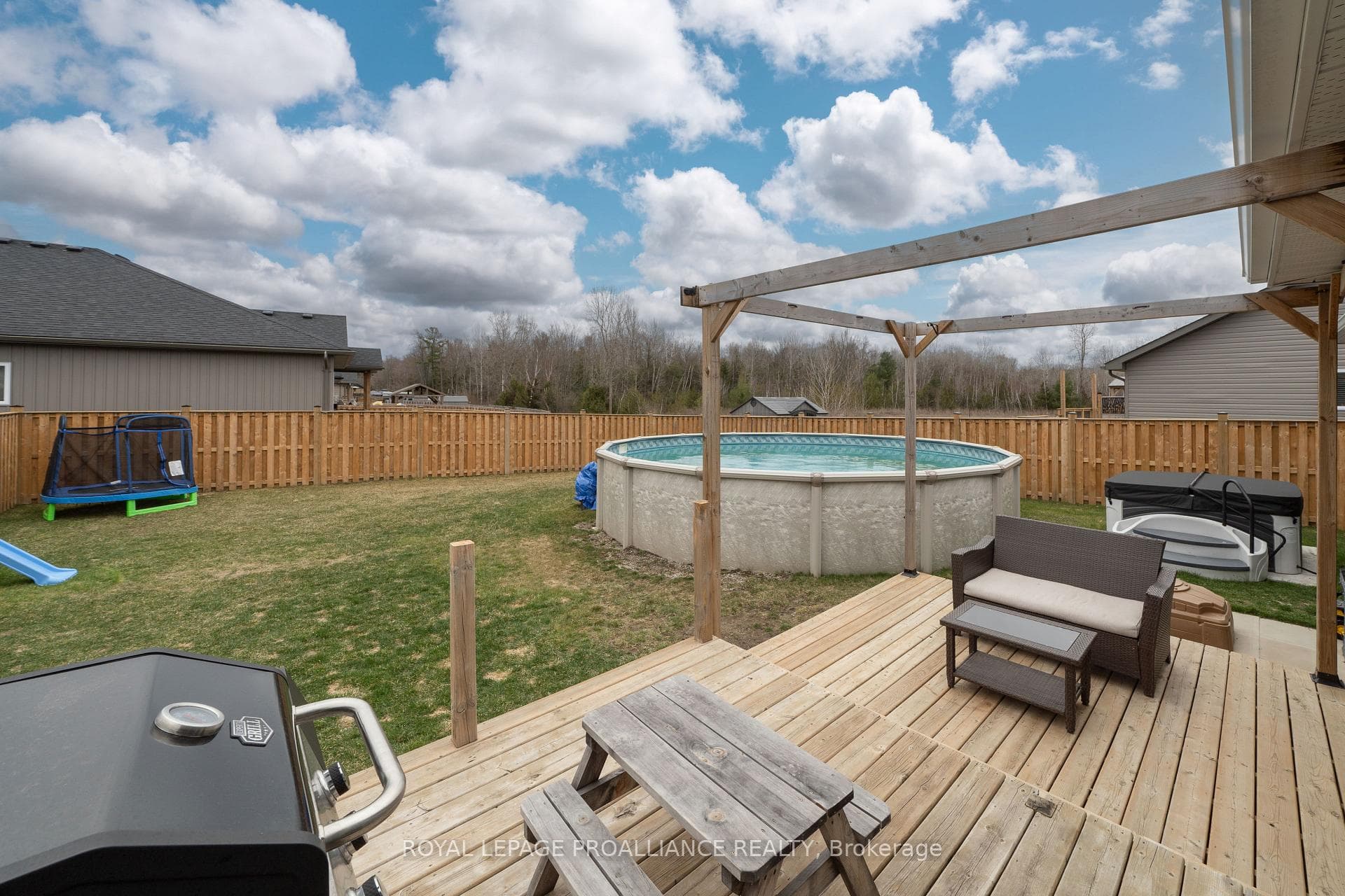 47 BIRCHMOUNT Street photo 32