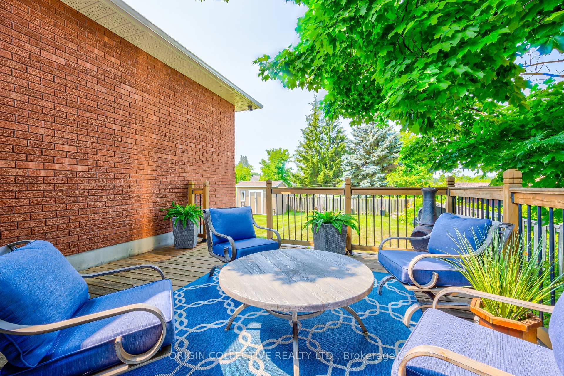 444 William Street photo 28