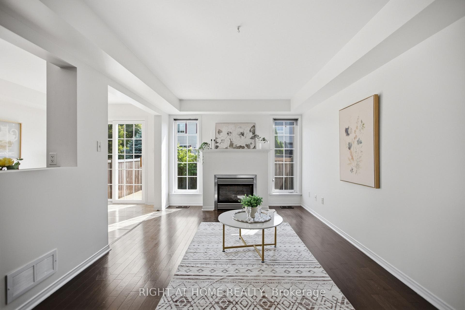 644 Kilbirnie Drive photo 8