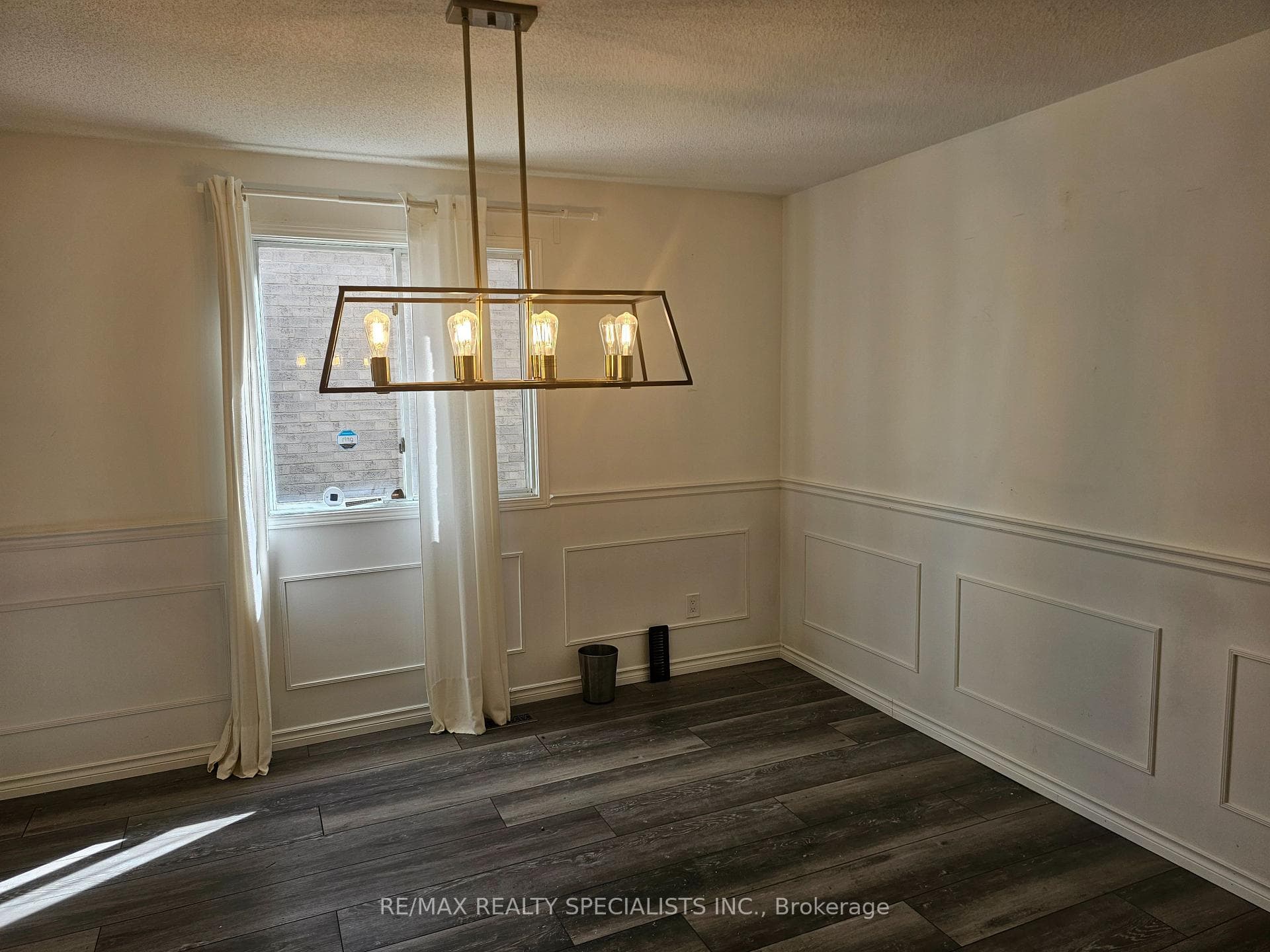 283 Delancey Boulevard photo 9