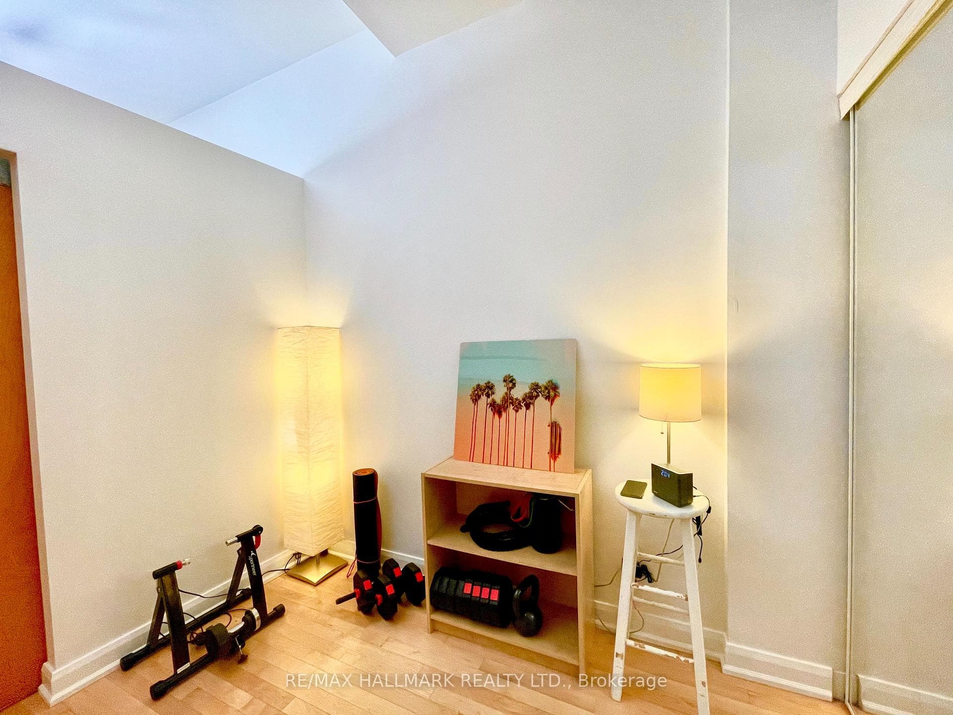 700 King Street Unit 507 photo 16