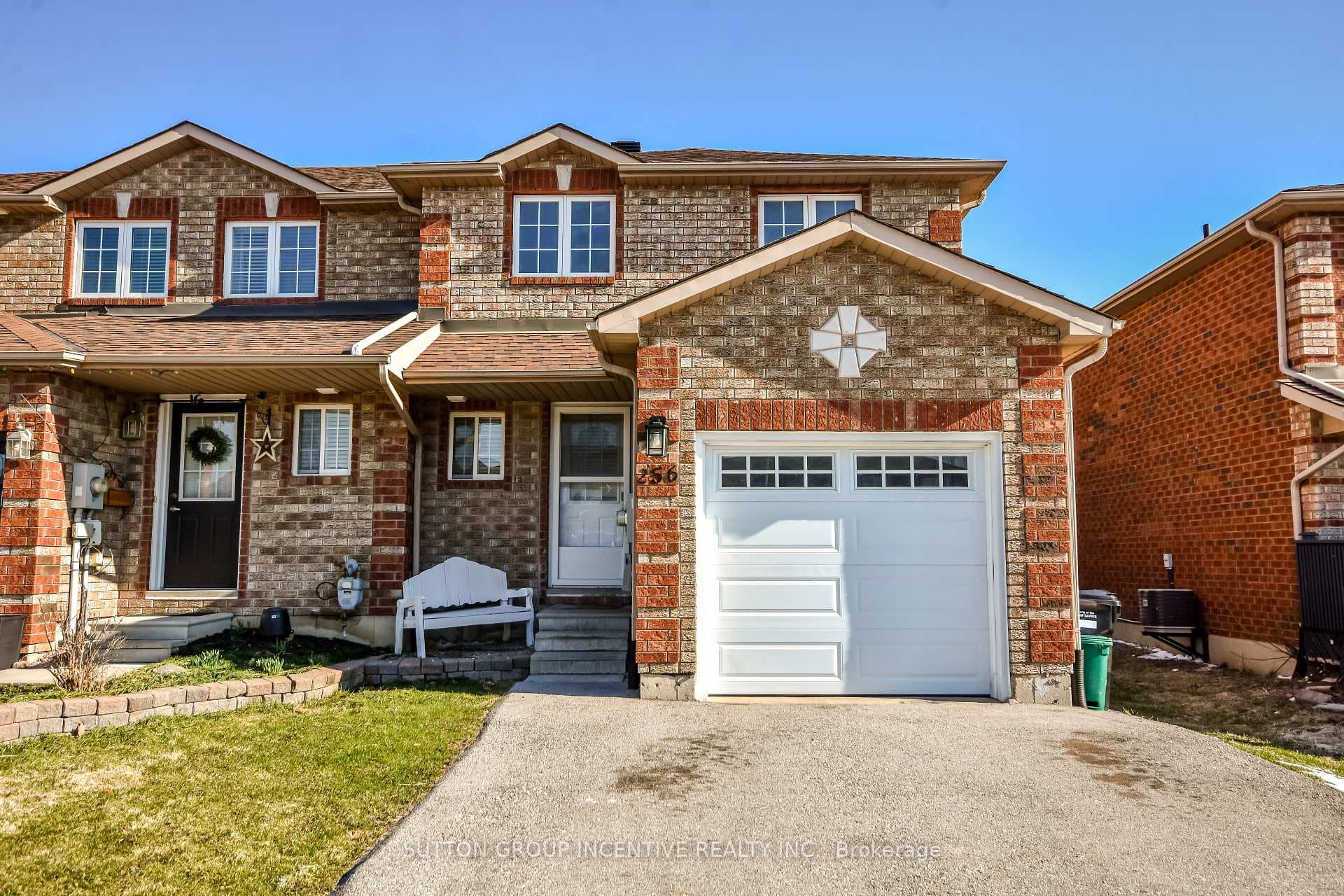 256 Dunsmore Lane photo 36