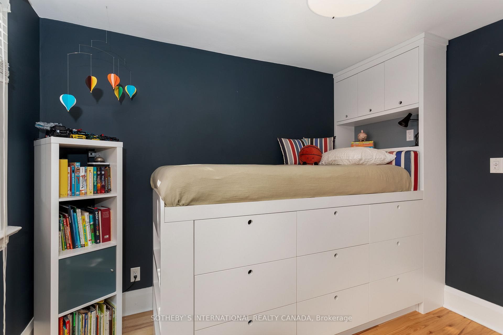 14 Lessard Avenue photo 20