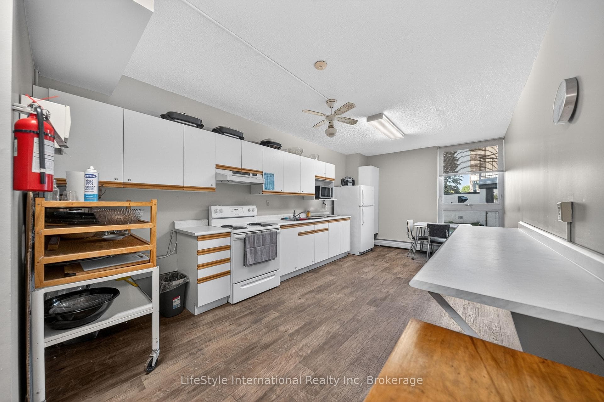 19 Woodlawn Road Unit 512 photo 40